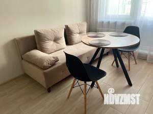 1-к квартира, посуточно, 35м2, 7/25 этаж