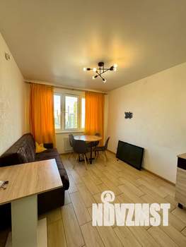1-к квартира, посуточно, 39м2, 8/12 этаж