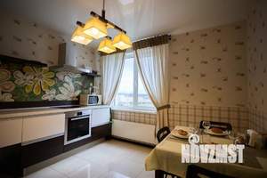 1-к квартира, посуточно, 56м2, 1/1 этаж