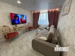 1-к квартира, посуточно, 42м2, 17/23 этаж