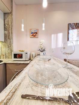 1-к квартира, посуточно, 37м2, 1/19 этаж