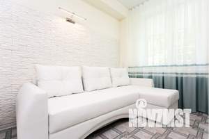 2-к квартира, посуточно, 42м2, 2/4 этаж