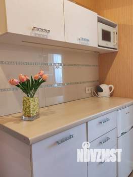 Студия квартира, посуточно, 30м2, 4/5 этаж