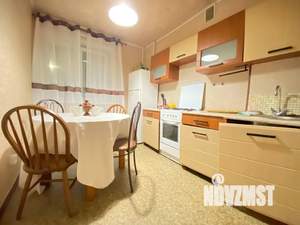 2-к квартира, посуточно, 50м2, 1/9 этаж