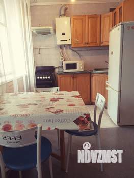2-к квартира, посуточно, 55м2, 4/5 этаж