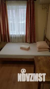 Студия квартира, посуточно, 18м2, 1/4 этаж