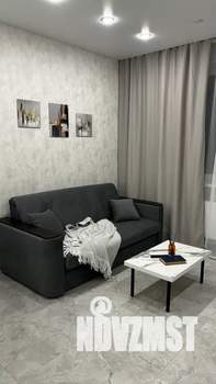 1-к квартира, посуточно, 47м2, 8/18 этаж