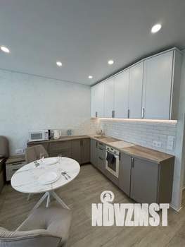 Студия квартира, посуточно, 27м2, 19/25 этаж