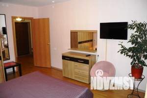 1-к квартира, посуточно, 40м2, 16/17 этаж