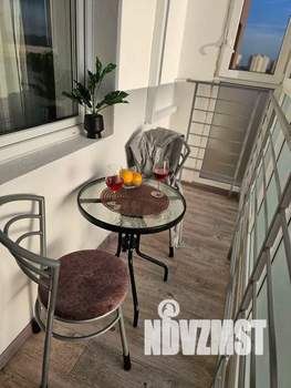 1-к квартира, посуточно, 43м2, 9/25 этаж