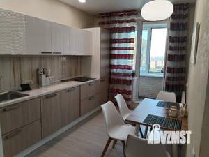 1-к квартира, посуточно, 40м2, 24/25 этаж