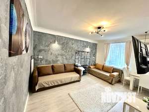 Студия квартира, посуточно, 30м2, 1/4 этаж