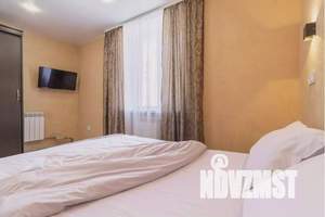 2-к квартира, посуточно, 42м2, 6/7 этаж