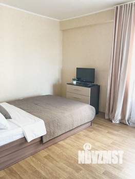 Студия квартира, посуточно, 24м2, 3/17 этаж