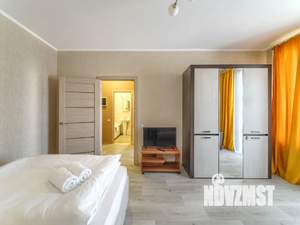 1-к квартира, посуточно, 40м2, 5/25 этаж