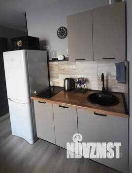 Студия квартира, посуточно, 17м2, 1/10 этаж