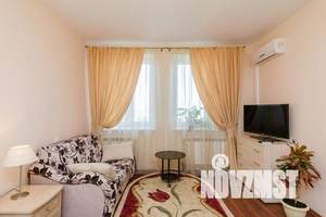 1-к квартира, посуточно, 40м2, 13/17 этаж