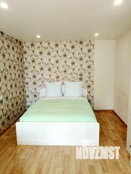 1-к квартира, посуточно, 42м2, 1/9 этаж