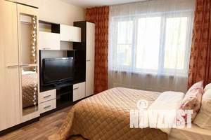 1-к квартира, посуточно, 42м2, 3/17 этаж