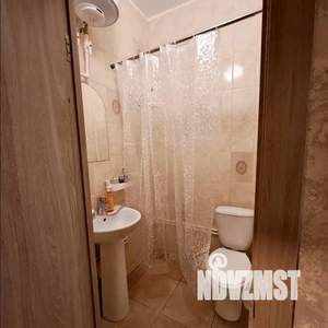 Студия квартира, посуточно, 15м2, 1/3 этаж