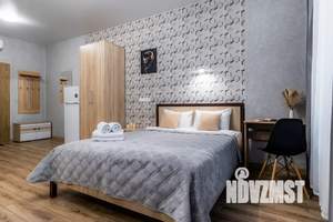 Студия квартира, посуточно, 38м2, 3/12 этаж