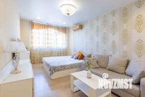 1-к квартира, посуточно, 42м2, 11/18 этаж