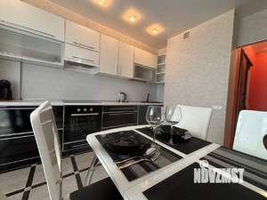 1-к квартира, посуточно, 43м2, 17/25 этаж