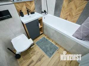 2-к квартира, посуточно, 44м2, 1/1 этаж
