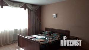 1-к квартира, посуточно, 49м2, 4/10 этаж