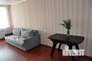 2-к квартира, посуточно, 50м2, 3/10 этаж