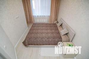 2-к квартира, посуточно, 45м2, 3/15 этаж