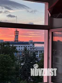 Студия квартира, посуточно, 25м2, 4/5 этаж