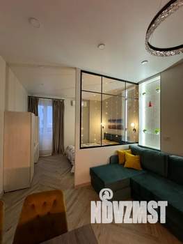 Студия квартира, посуточно, 37м2, 2/25 этаж