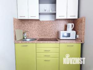 1-к квартира, посуточно, 38м2, 3/10 этаж