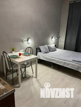 Студия квартира, посуточно, 25м2, 1/4 этаж