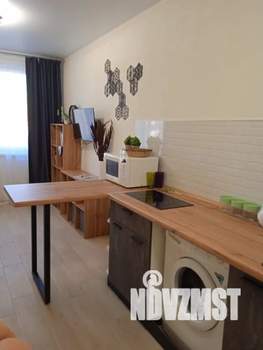 1-к квартира, посуточно, 34м2, 7/10 этаж