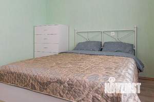 2-к квартира, посуточно, 50м2, 1/1 этаж