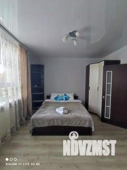 1-к квартира, посуточно, 32м2, 1/1 этаж