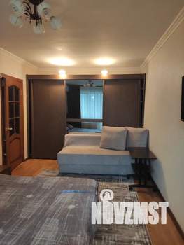 1-к квартира, посуточно, 33м2, 6/9 этаж