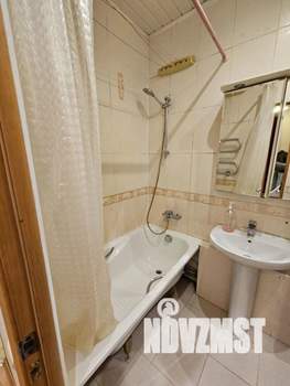 2-к квартира, посуточно, 44м2, 1/1 этаж