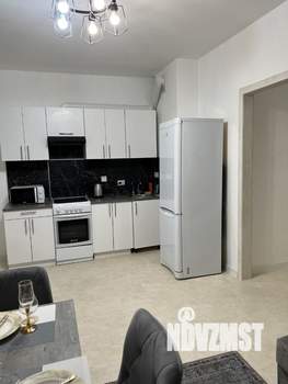 1-к квартира, посуточно, 43м2, 1/24 этаж