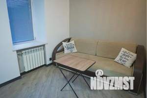 1-к квартира, посуточно, 32м2, 1/2 этаж