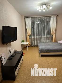 1-к квартира, посуточно, 37м2, 13/19 этаж