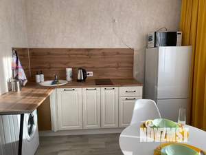 1-к квартира, посуточно, 28м2, 9/10 этаж