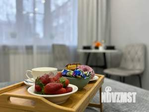 Студия квартира, посуточно, 35м2, 1/5 этаж