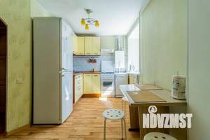 1-к квартира, посуточно, 38м2, 4/5 этаж