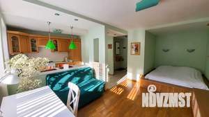 Студия квартира, посуточно, 35м2, 6/9 этаж