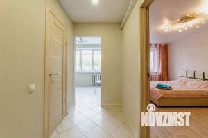 1-к квартира, посуточно, 45м2, 2/9 этаж