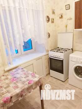 2-к квартира, посуточно, 47м2, 3/9 этаж