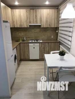 2-к квартира, посуточно, 44м2, 1/1 этаж